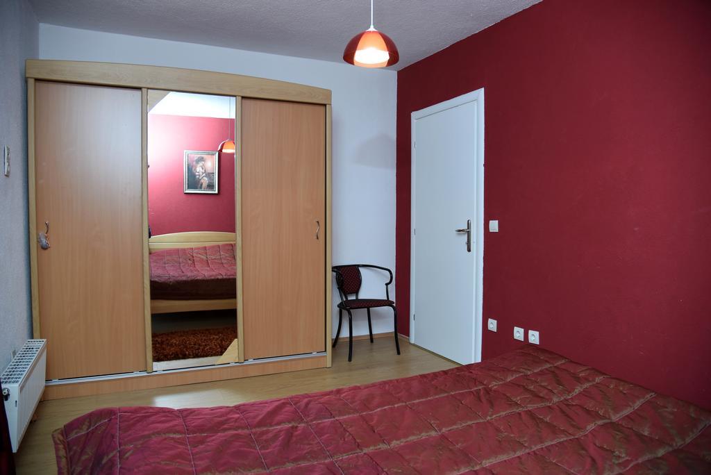 Apartment Mario Лівно Екстер'єр фото